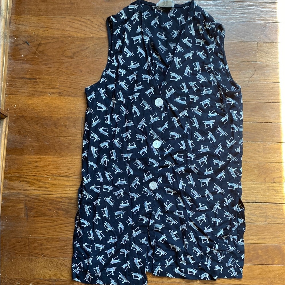 Navy Button-Up with White Abstract Design - Picture 7 of 16
